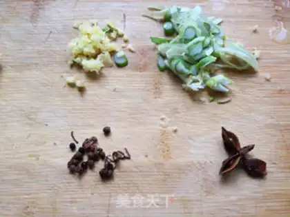 Make Soccer bean sprouts step 2