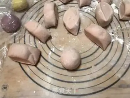 Make Sweet little pig