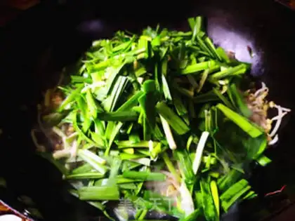 Make Soccer bean sprouts step 6