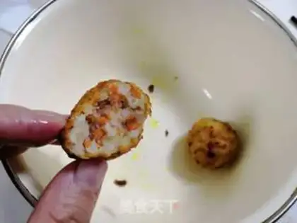 Make Riceball step 15