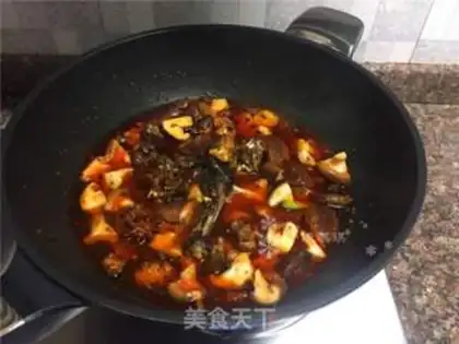 Make Red-burned chicken step 8