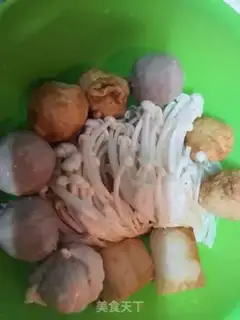 Make ♪ Golden pins and mushroom soup ♪ step 0
