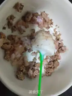 Make Banana lollipop step 2