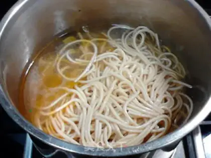 Make Hot noodle soup step 9