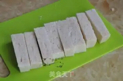Make Garlic bread step 4