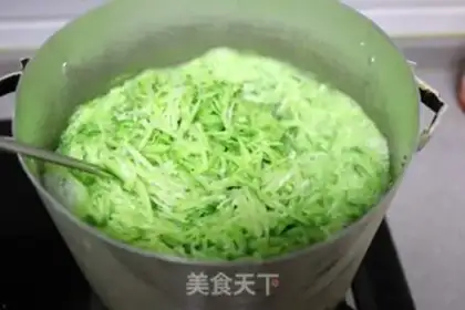 Make Pork radish step 4