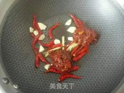 Make Spicy chicken claws step 1