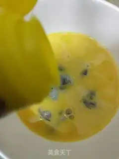 Make Shrimp roller noodles step 1