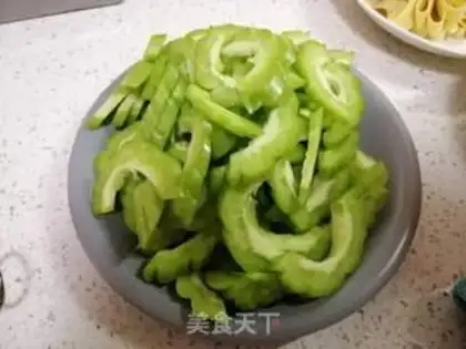 Make Sweet melon step 1