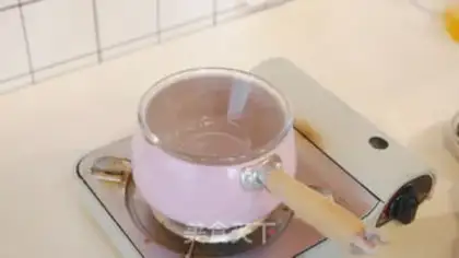 Make Wine heart chocolate step 3