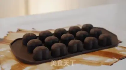 Make Wine heart chocolate step 10
