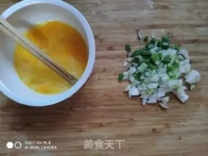 Make Eggs step 1