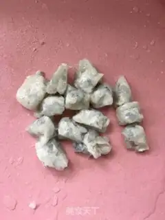 Make Shrimp rollers step 1