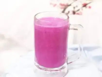 Make Flamingo soy milkshake step 4