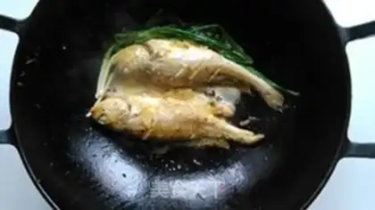 Make A pickle for yellow fish step 3