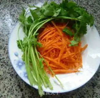 Make A fragrance carrot fan step 1