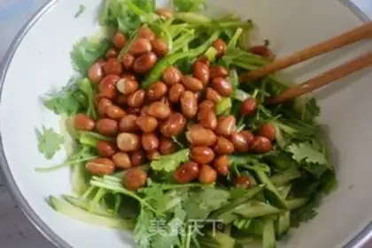 Make Spring rolls step 18