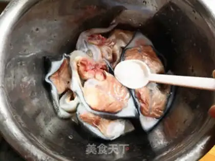Make Onions, sea cucumbers step 2