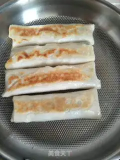 Make Spring rolls step 20