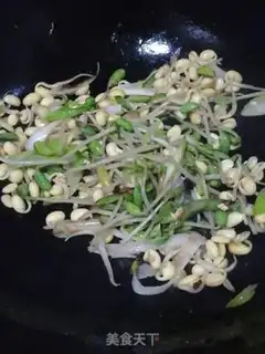Make Sprayed double sprouts step 4