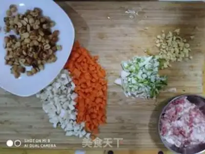 Make Mushroom sauce step 1