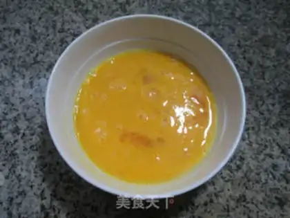 Make Shrimp-flavored duck eggs step 2