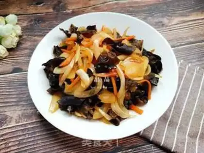 Make Carrot and mooched onions step 6