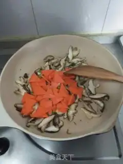 Make The mushrooms and the organic flowers step 9