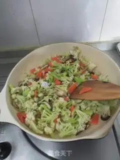 Make The mushrooms and the organic flowers step 11