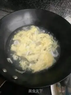 Make Silver fish egg soup step 6