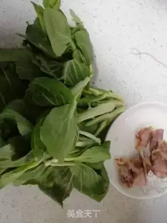 Make Sausage and green sauce step 0