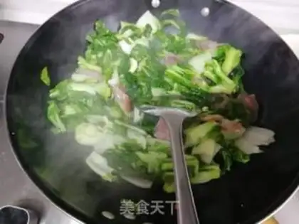 Make Sausage and green sauce step 5