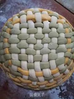 Make Basket buns step 3