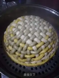 Make Basket buns step 5