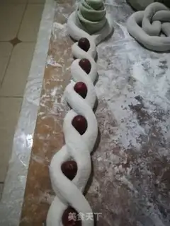 Make Basket buns step 11
