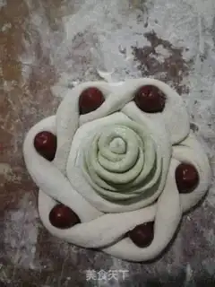 Make Basket buns step 12