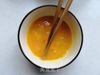 Make A radish fan hugs an egg dumpling step 11
