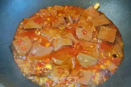 Make Spicy pig blood step 4