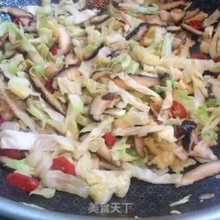 Make Dry mushrooms and buns step 7