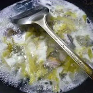 Make Sour sauce, round toad soup step 6