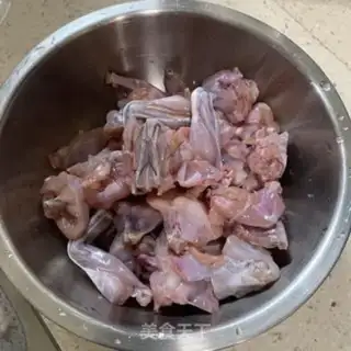Make A violet frog step 0
