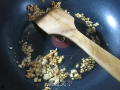 Make Garlic fan sap step 2