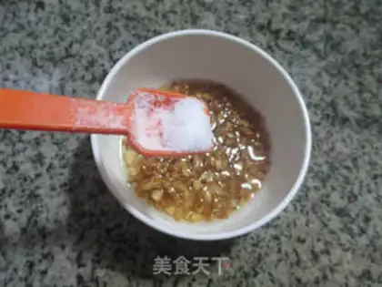Make Garlic fan sap step 3