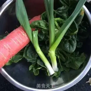 Make Bean sprouts spinach step 0