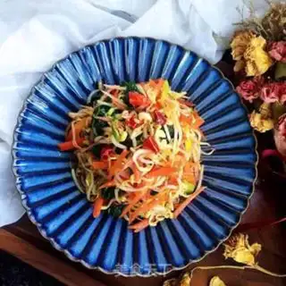 Make Bean sprouts spinach step 8