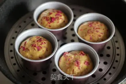 Make Roses brownie step 9