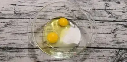 Make Eggstick step 1