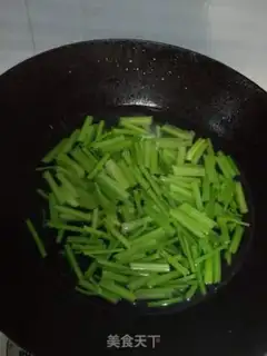 Make Celery with potatoes step 2