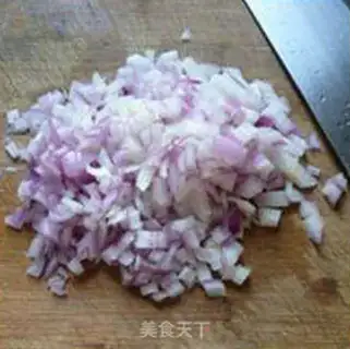 Make Onion chicken fried rice step 3