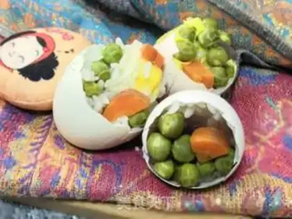 Make Peas eggs step 7